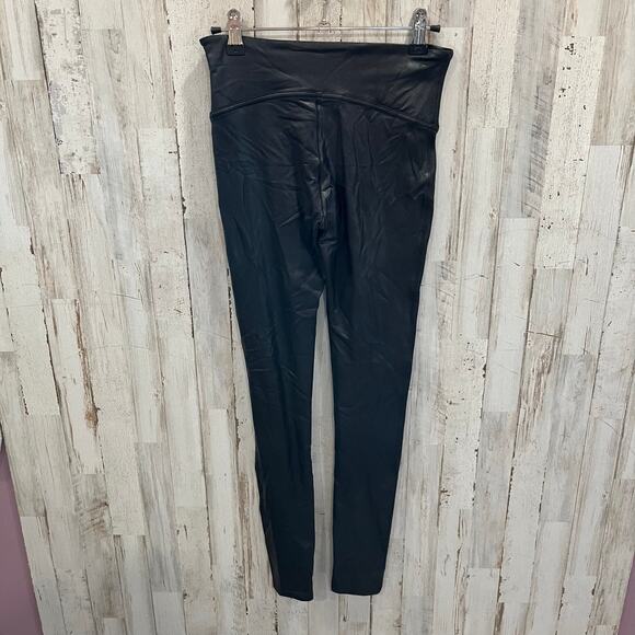 Spanx Faux Leather Black Leggings Pants Womens Size Small Mid Rise 2437 - Picture 5 of 10